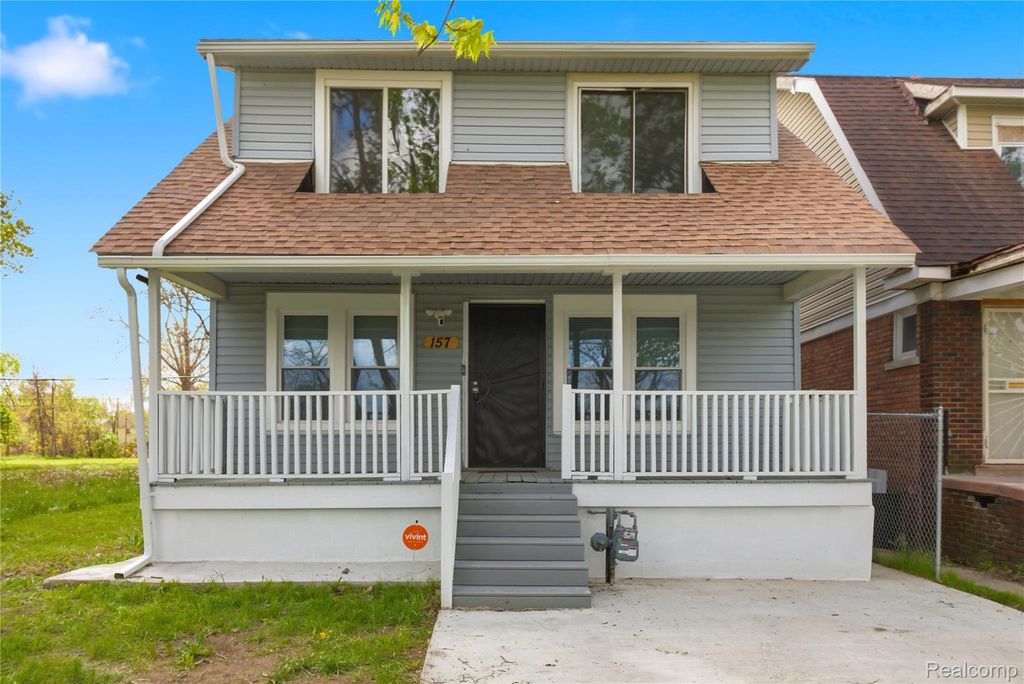 157 W Nevada Street, Highland Park