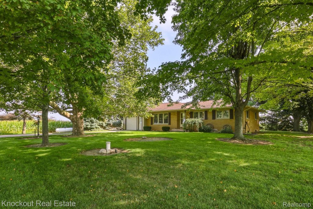 4953 S Reese Road, Frankenmuth