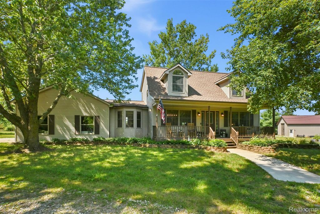 6214 Lazy K Lane, Pinckney