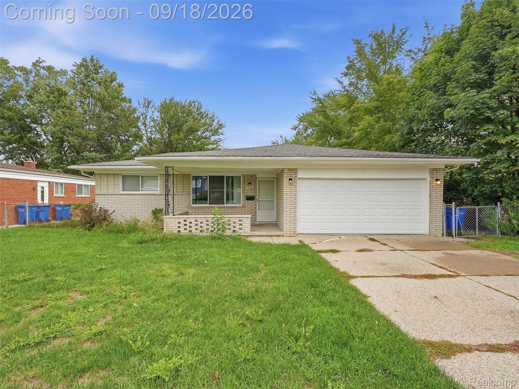 25496 Taylor Drive, Warren