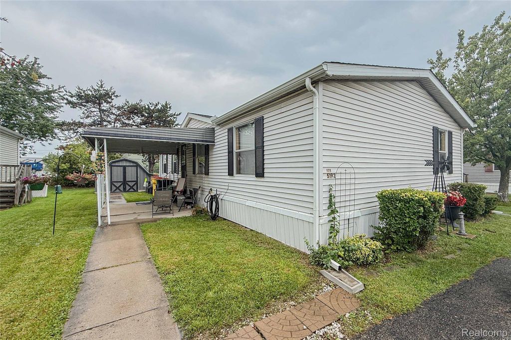 5192 W Annapolis Circle 128, Canton