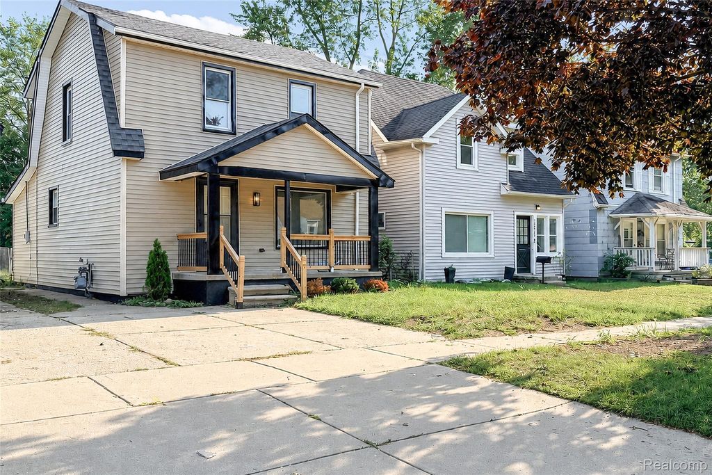 25503 New York Street, Dearborn Heights
