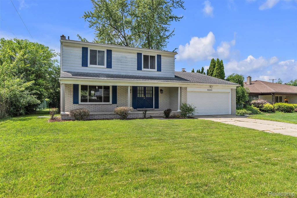 28595 San Carlos Street, Southfield city