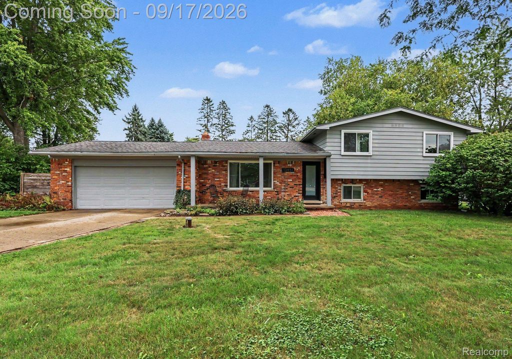 13451 N Fenton Road, Fenton charter township