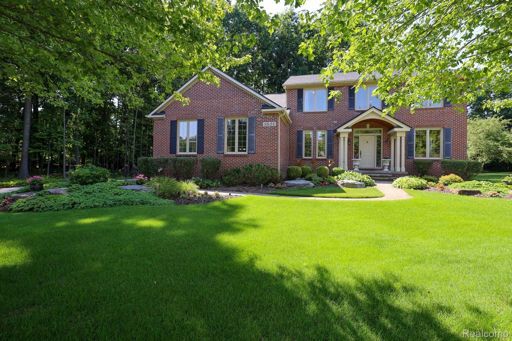 3531 Stoneridge Court, Commerce charter township