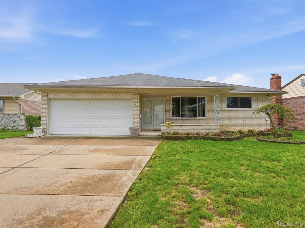 4052 Stephanie Drive, Sterling Heights