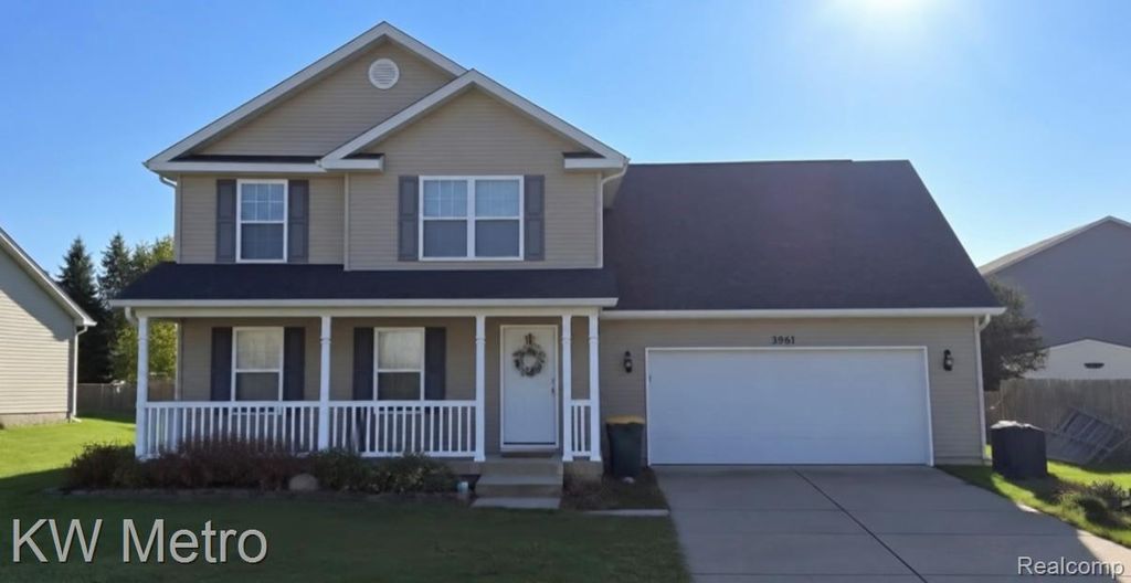 3941 Marimba Road, Holt