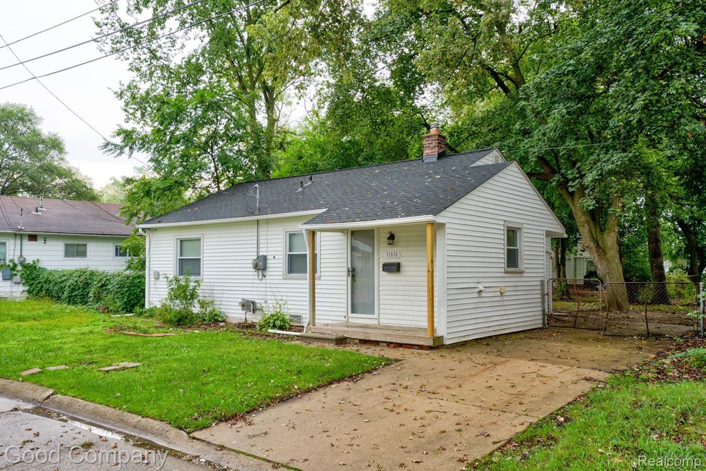 31610 Antrim Court, Westland