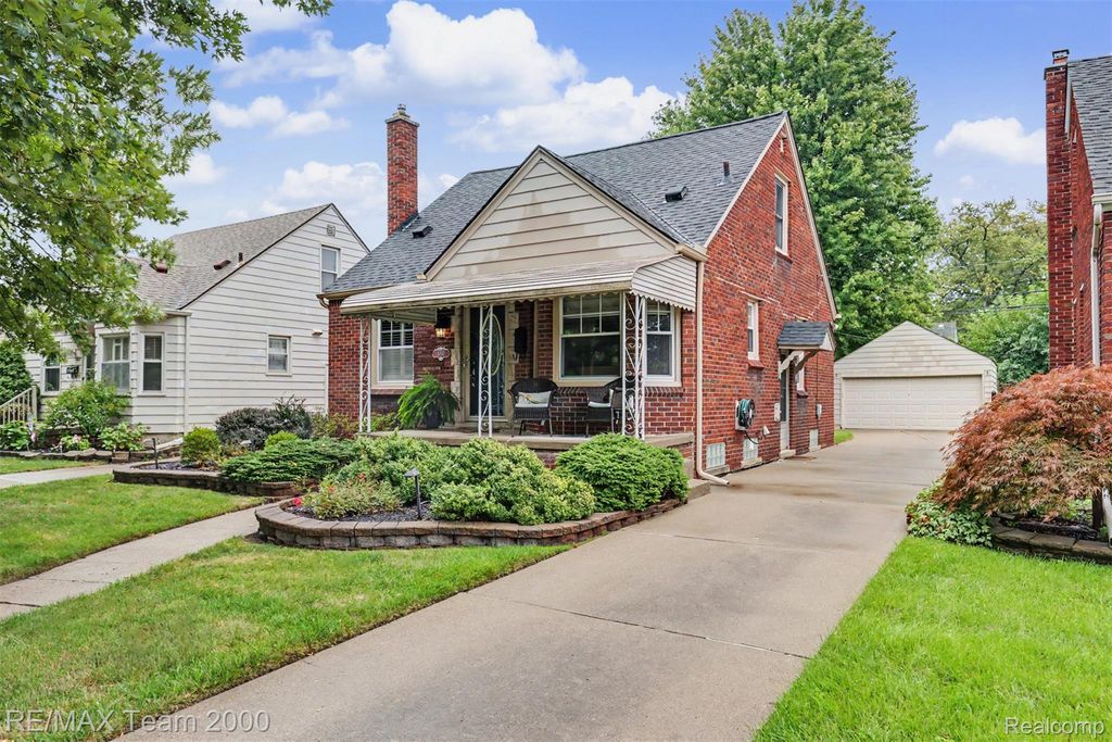 3237 Mckinley Street, Dearborn