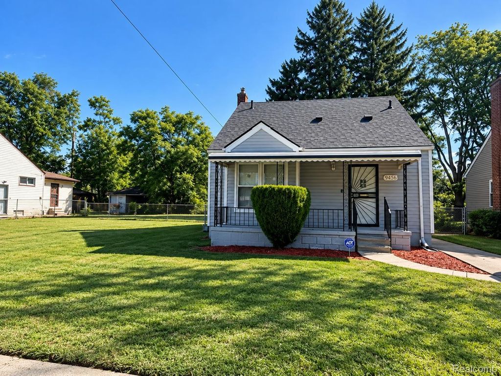 19576 Dresden Street, Detroit