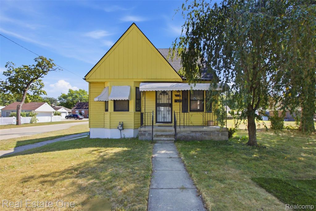 6698 Rockdale Street, Dearborn Heights