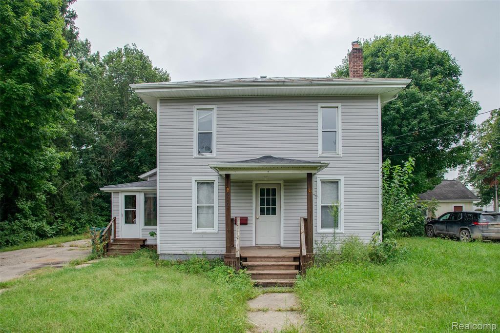 310 S Burgess Street, Homer
