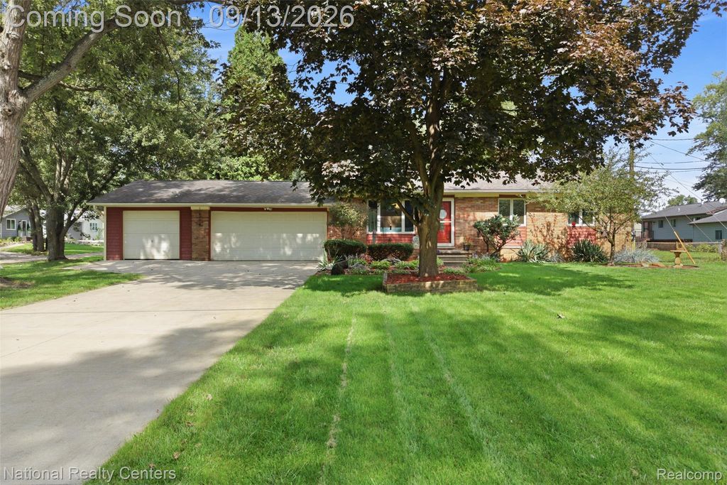 1270 Mccoy Street, Wolverine Lake