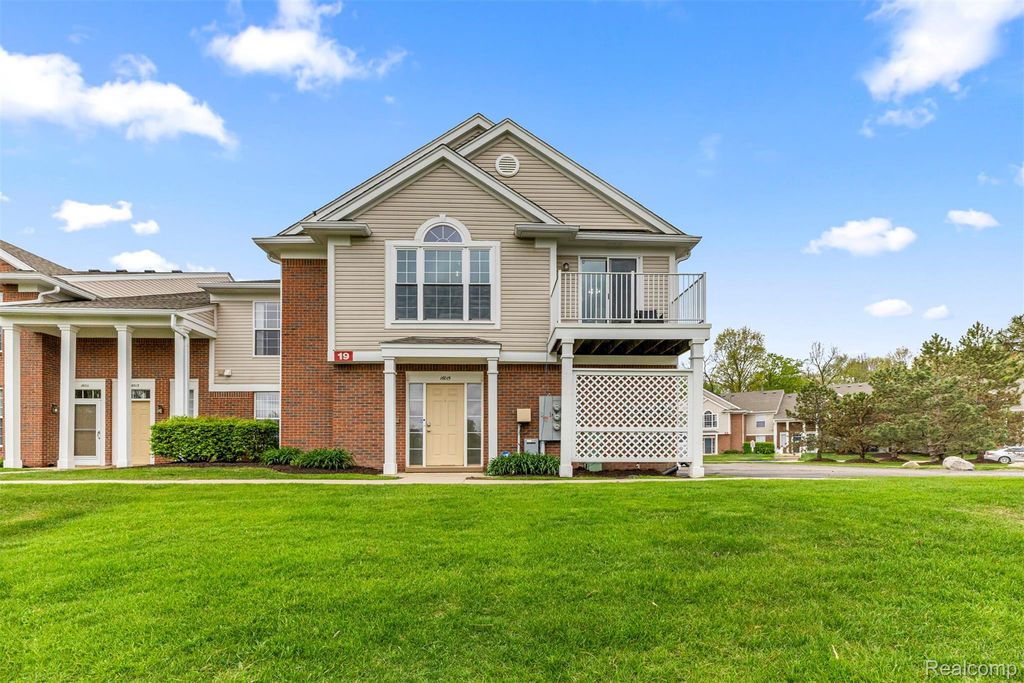 16015 Morningside, Northville