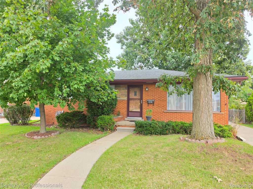 6206 Shadowlawn Street, Dearborn Heights