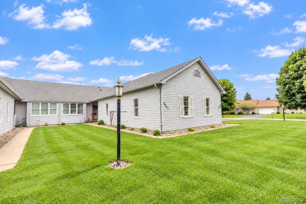2887 Twelve Oaks Drive, Charlotte