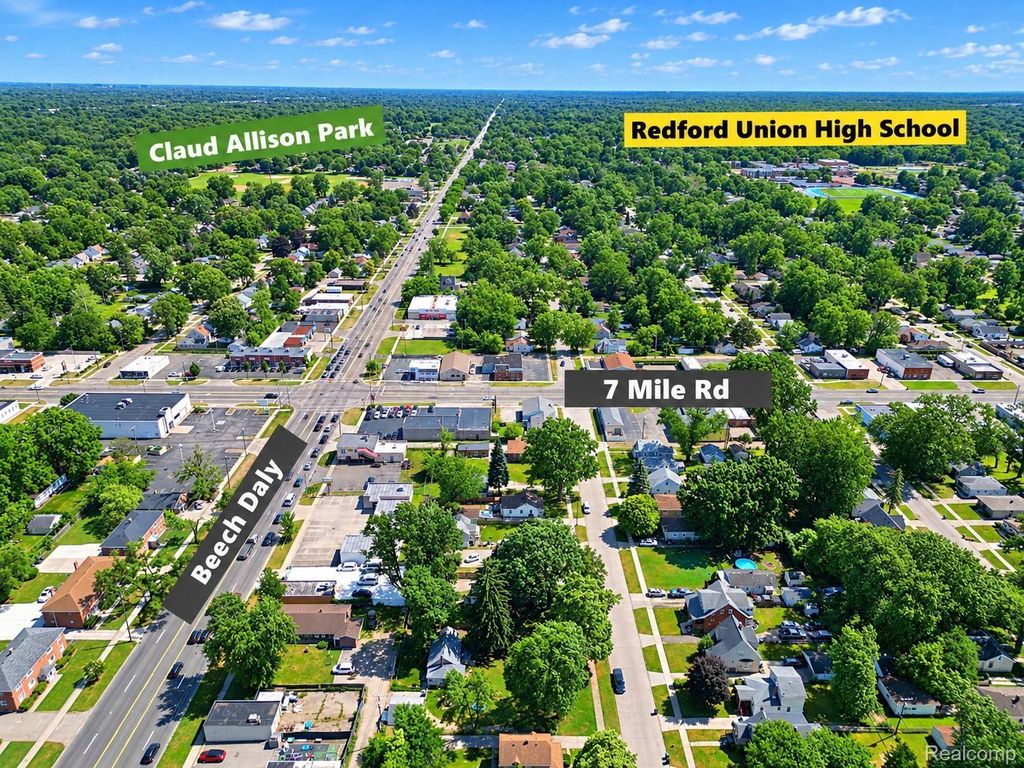 19336 Centralia, Redford charter township