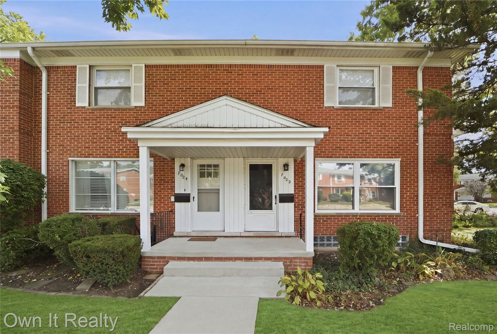 7022 Garling Drive, Dearborn Heights