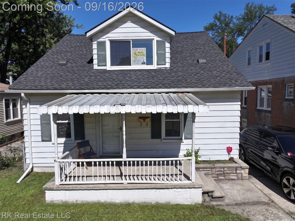 1125 E Hayes Avenue, Hazel Park