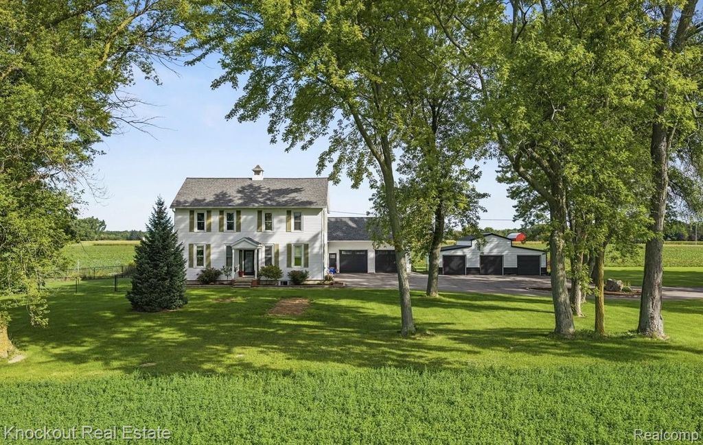 5750 Maple Road, Frankenmuth