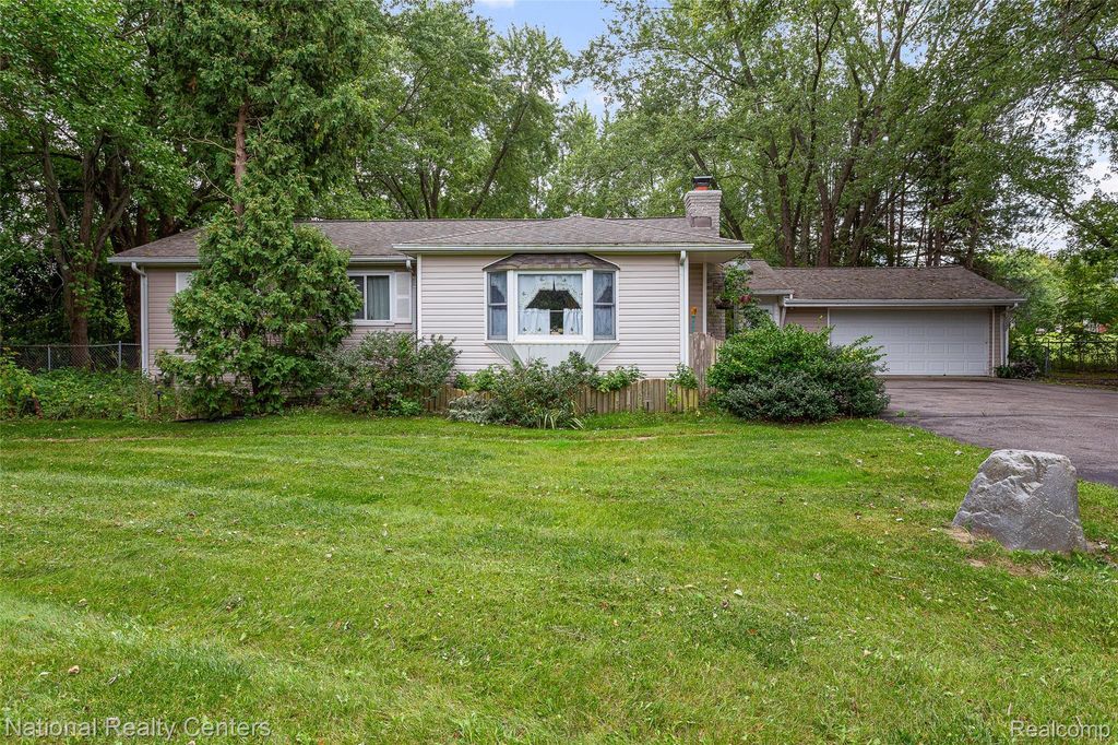 9542 Hilton Road, Brighton