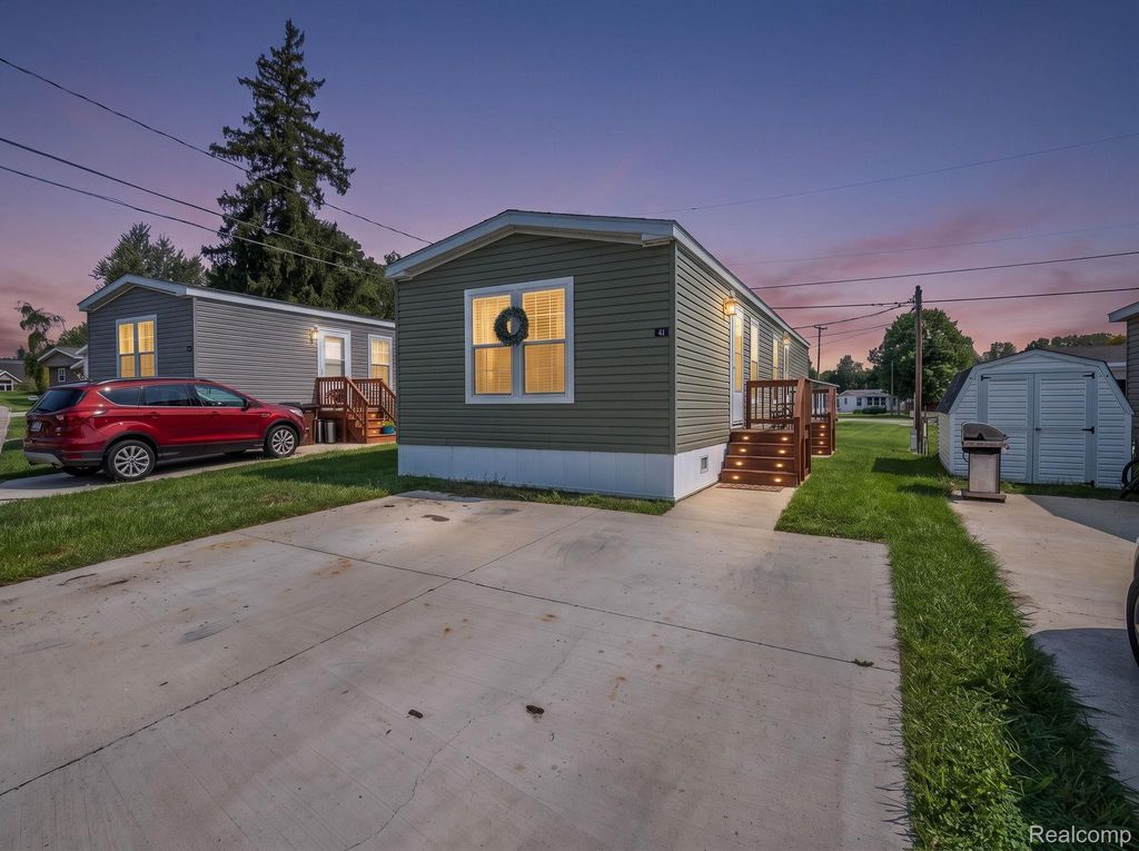 9103 N Union Street 41, Tecumseh