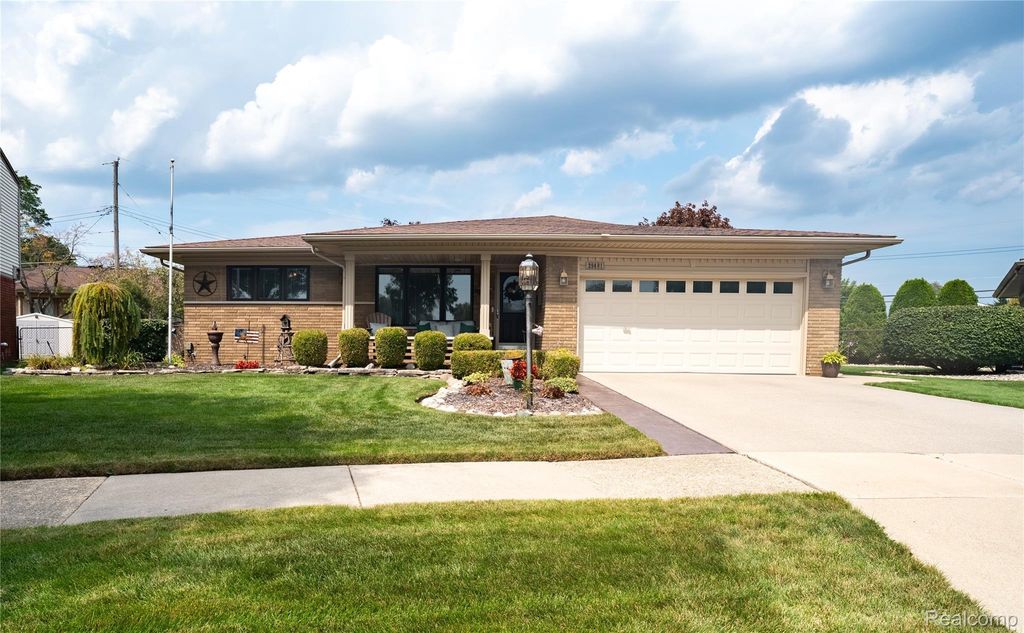 29401 Bon Mar Drive, Warren