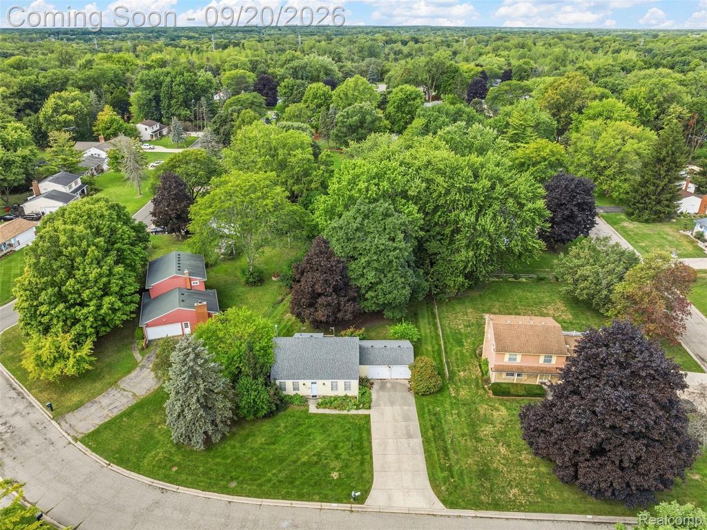3121 Kings Brook Drive, Flushing