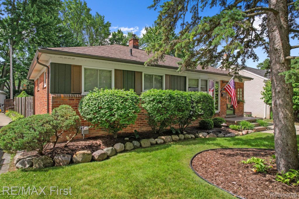1103 W Webster Road, Royal Oak