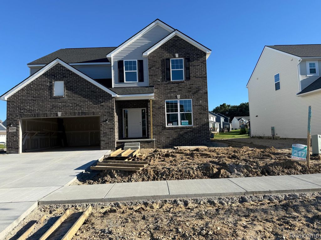 6207 N Trailwoods Drive, Ann Arbor