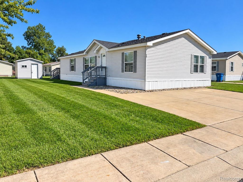 29 Brookfield, Swartz Creek city