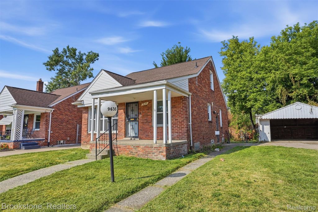 9635 Artesian Street, Detroit