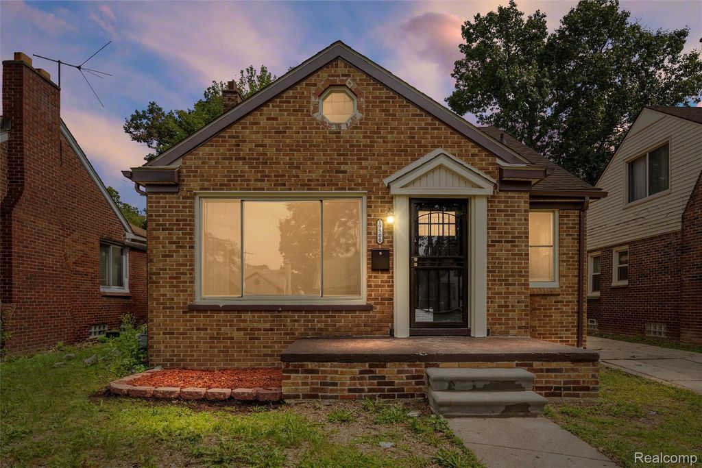 19500 Griggs Street, Detroit
