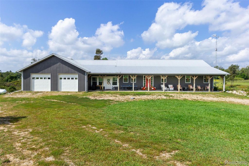 8040 Steamburg Road, Hillsdale