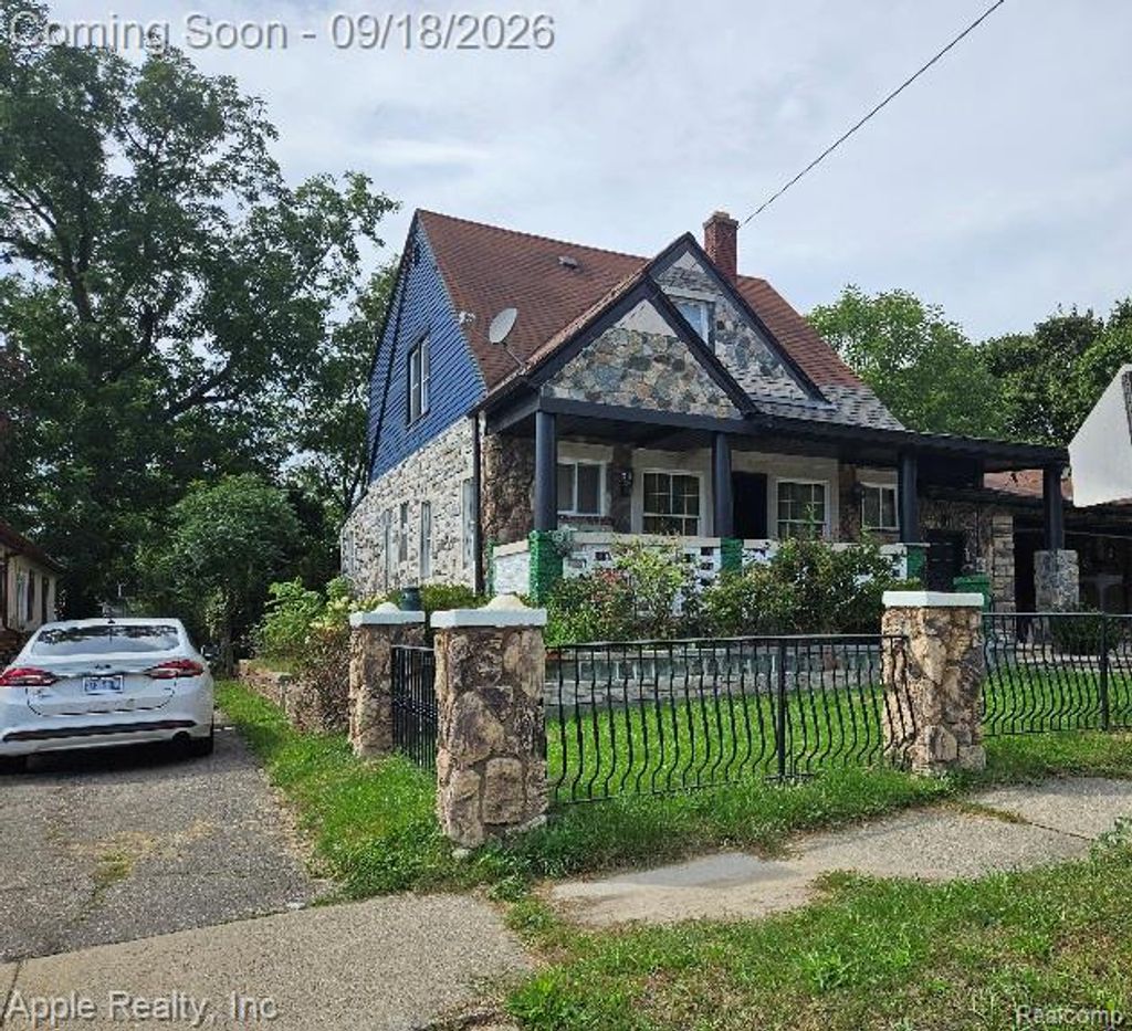 35 N Sanford Street N, Pontiac