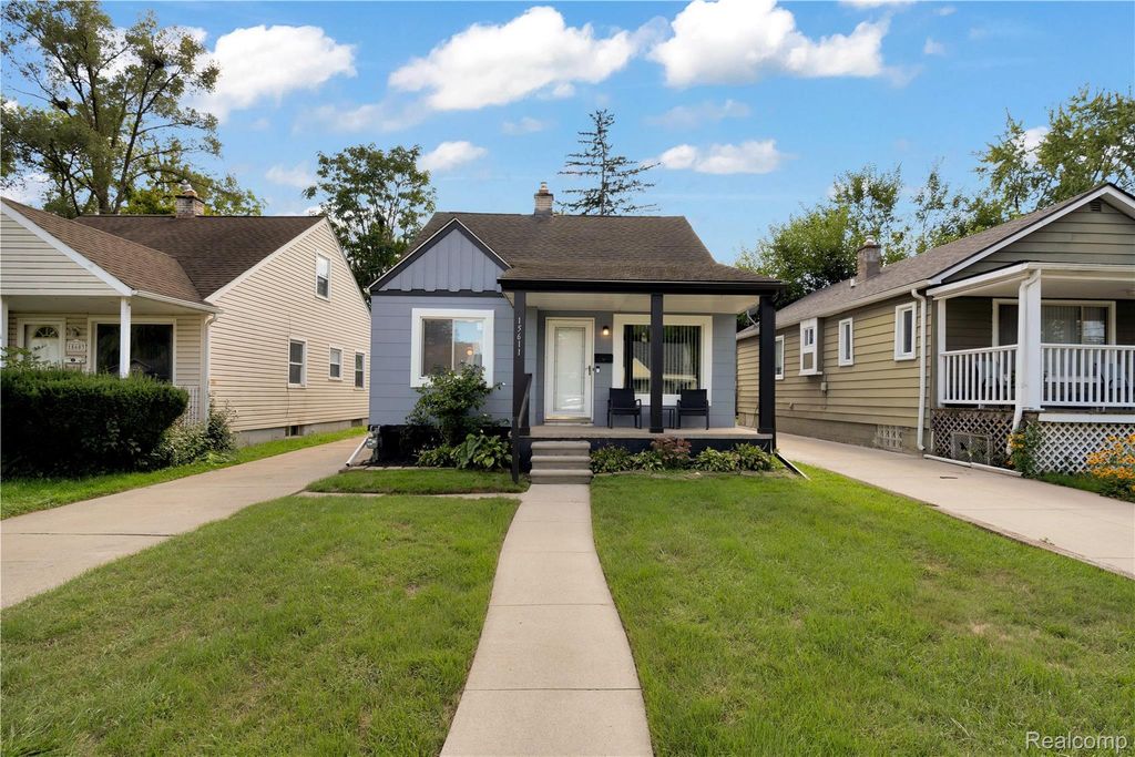 15611 Leona Drive, Redford