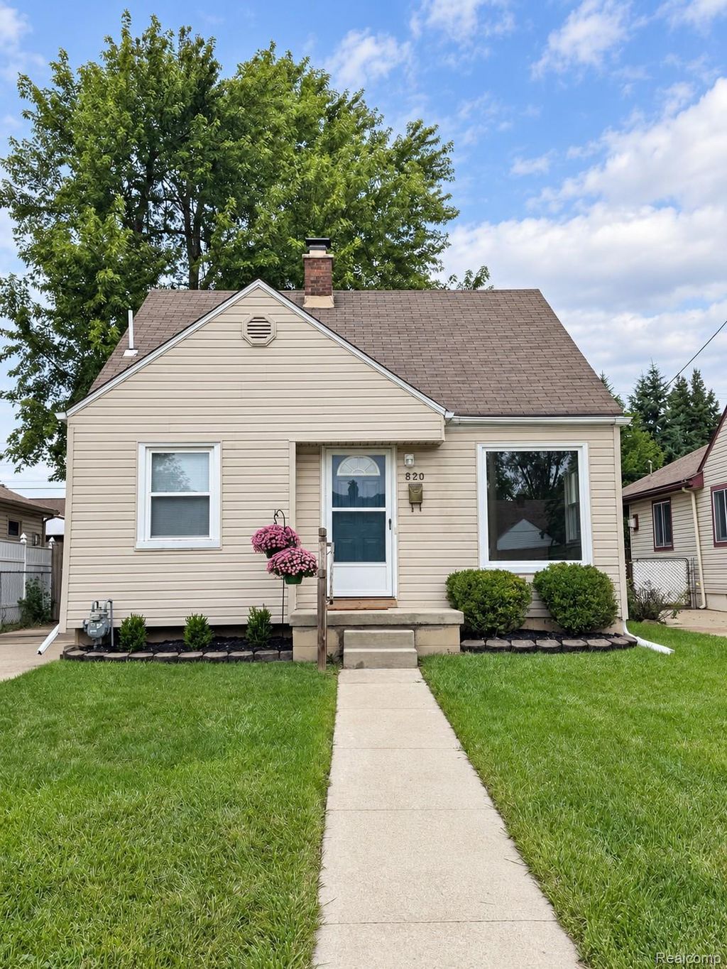820 Cloverlawn Boulevard, Lincoln Park