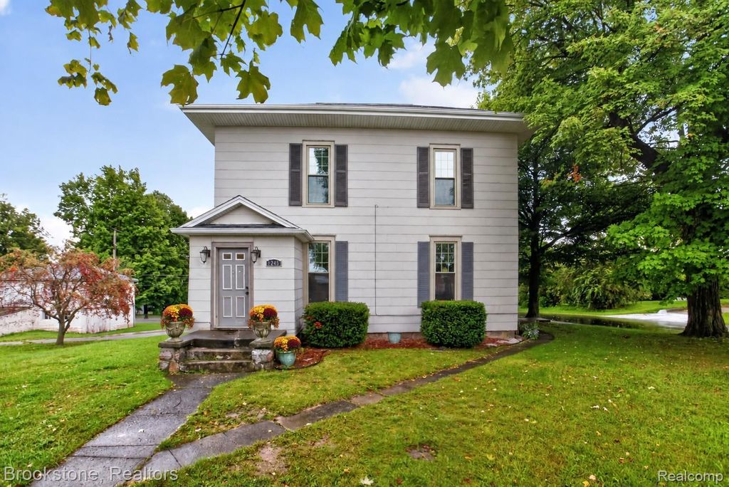 6245 Fulton Street, Mayville