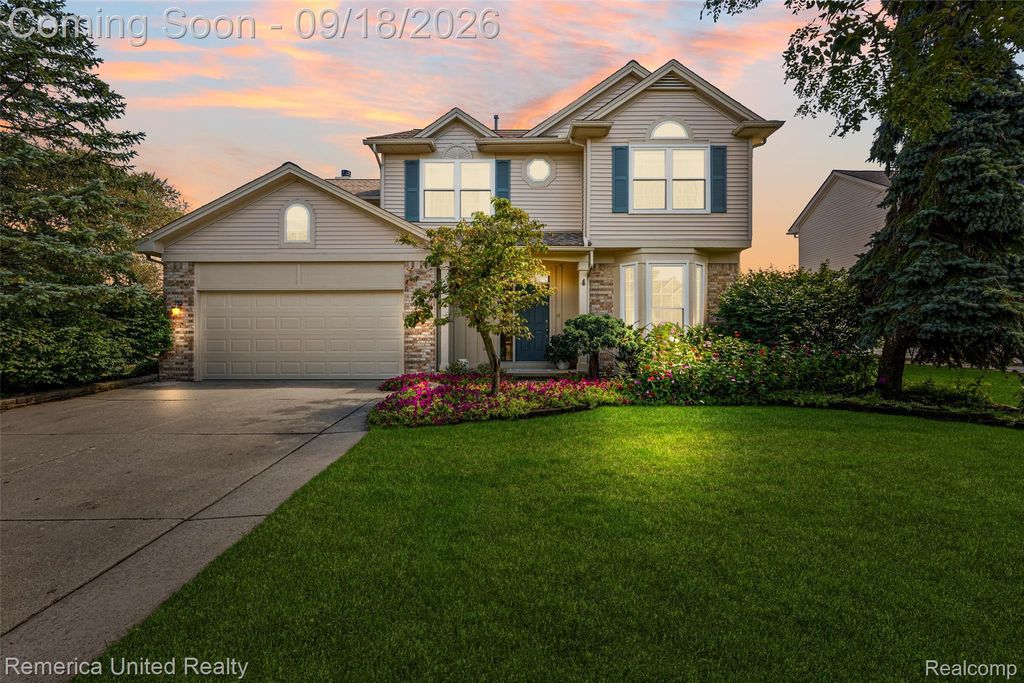 1030 Shetland Drive, South Lyon