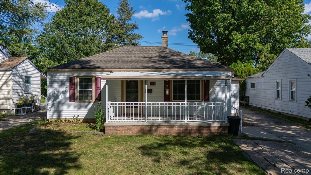 7514 N Silvery Lane, Dearborn Heights