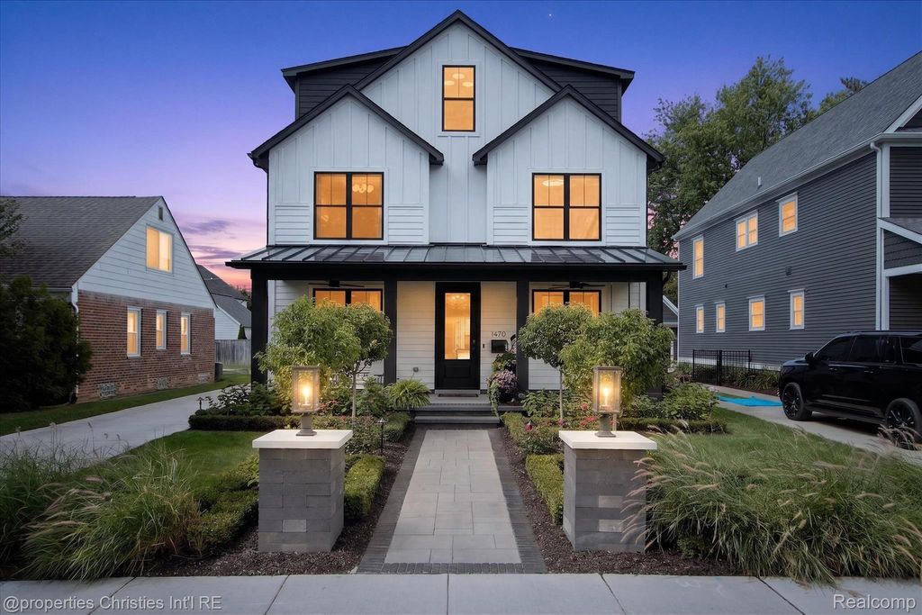 1470 Washington Boulevard, Birmingham city
