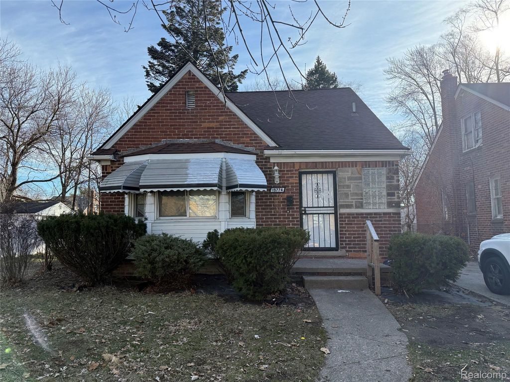19774 Strasburg Street, Detroit