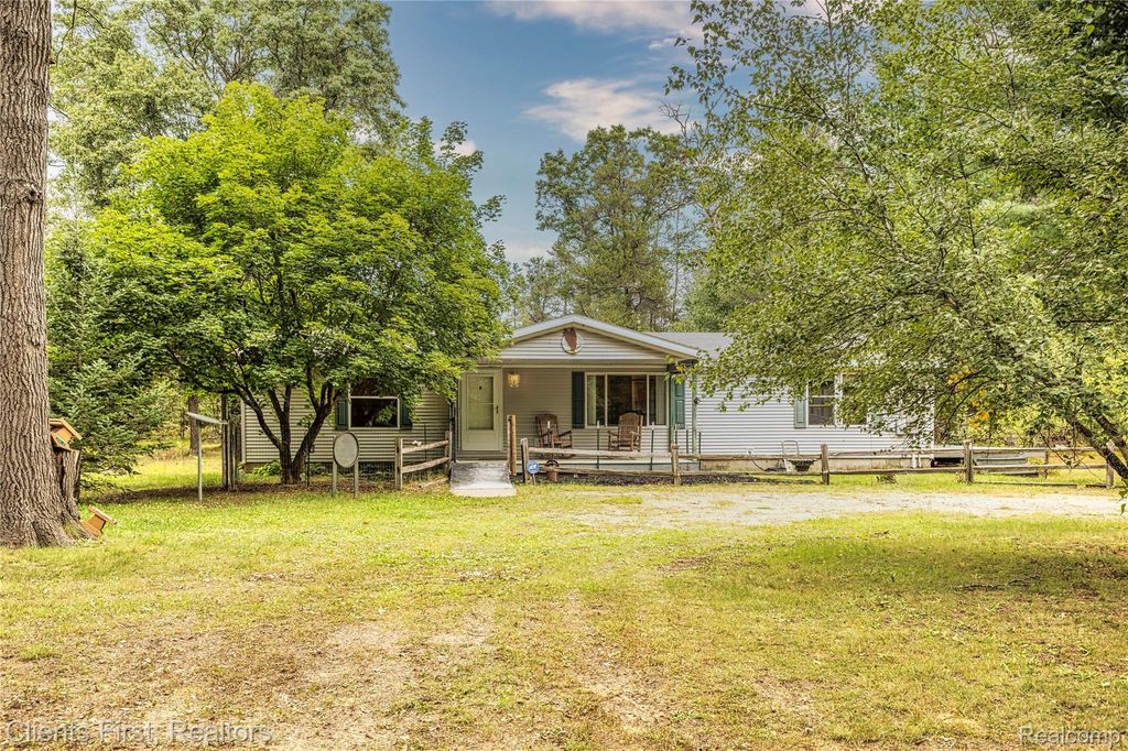 5615 Curnalia Trail, Roscommon