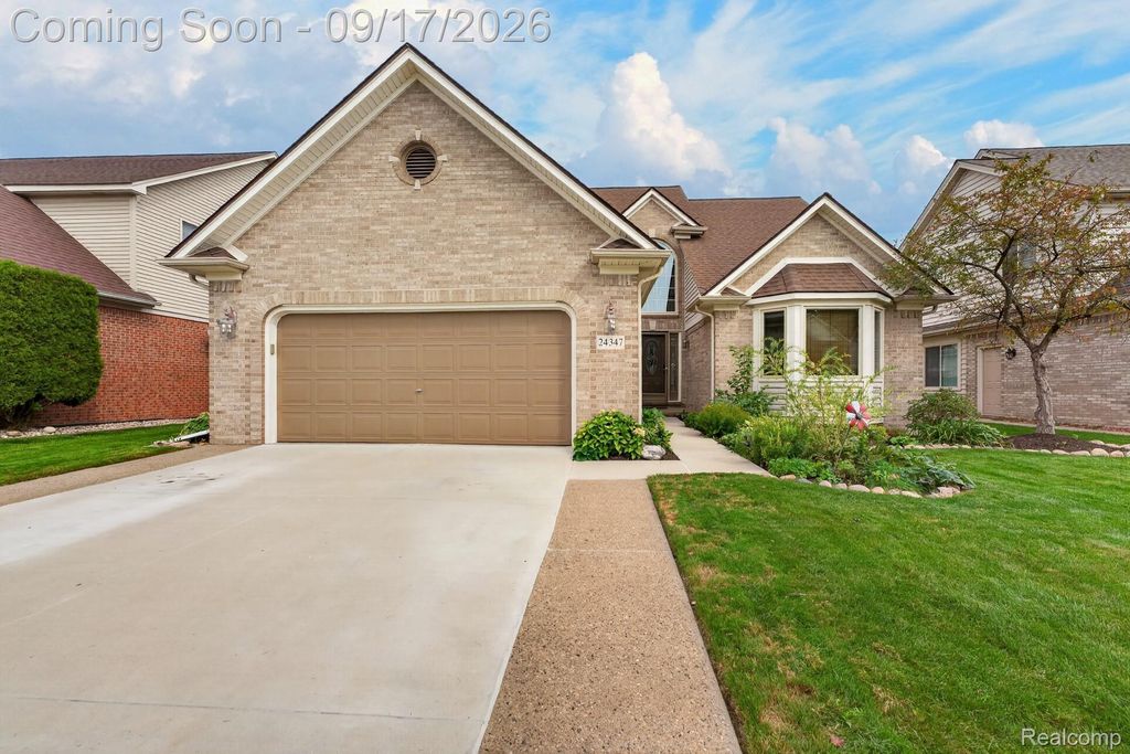 24347 Brentwood Drive, Brownstown