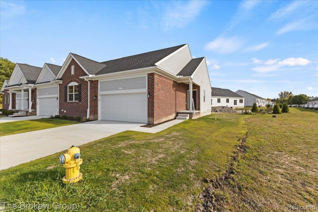 1439 Lincoln Street, Lapeer