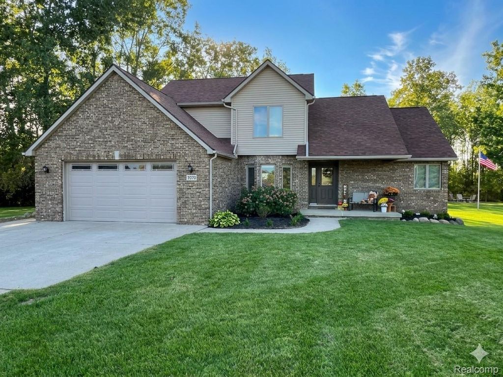 7070 Elms Road, Gaines township