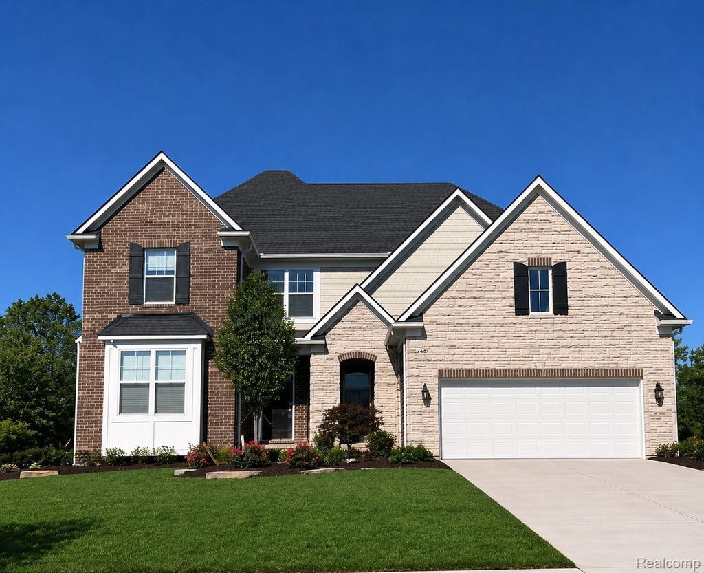 6352 Marsh Road, Pittsfield