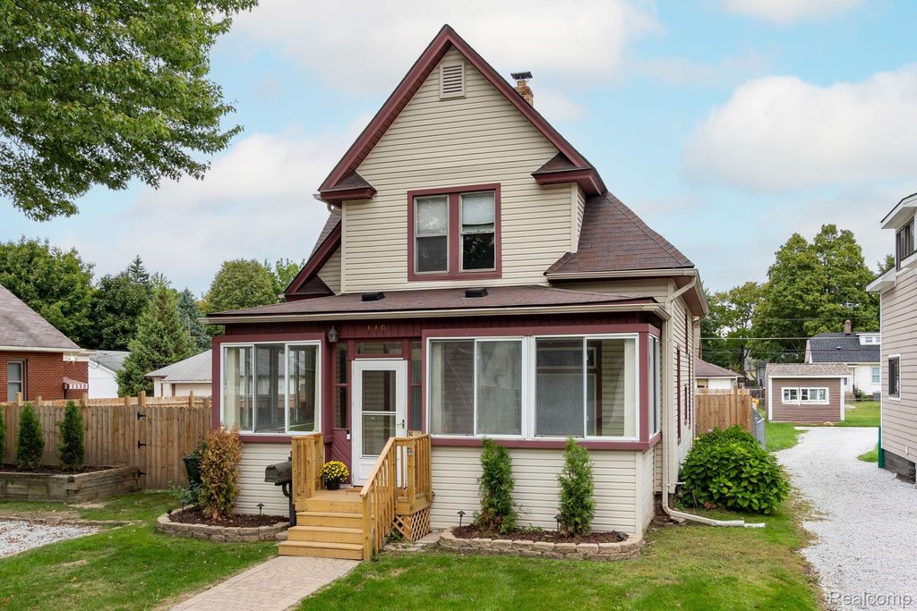 116 Scott Boulevard, Mount Clemens