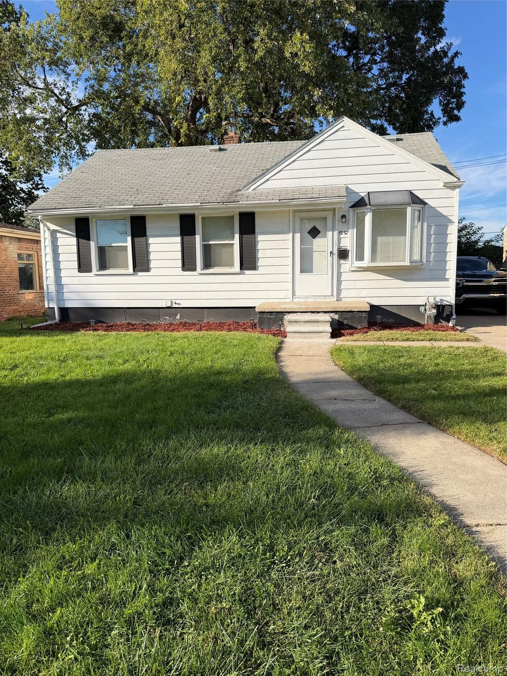 1952 Moran Avenue, Lincoln Park