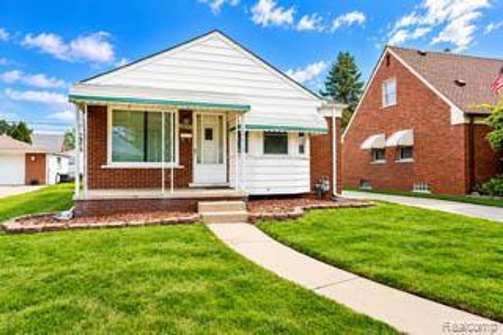 15228 Warwick Avenue, Allen Park